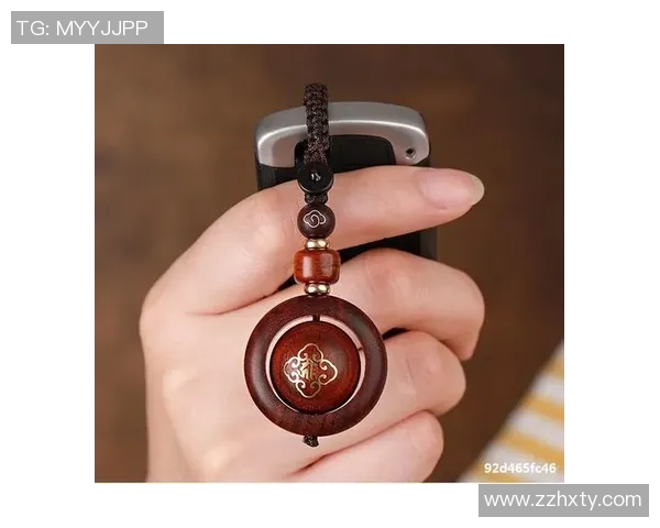 以足球球星为灵感设计创意钥匙挂件展现独特个性魅力