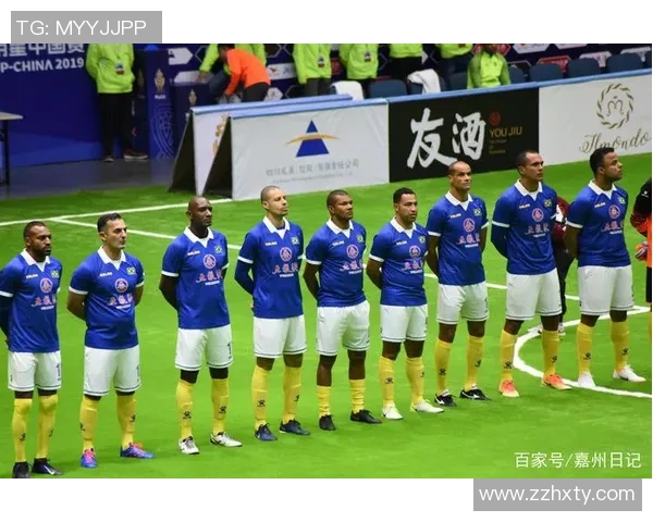 七号球星足球传奇全解析 从起步到巅峰的辉煌旅程 七号球星足球传奇全解析 从起步到巅峰的辉煌旅程